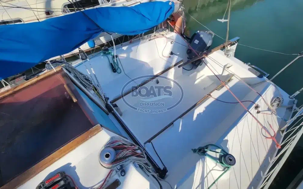 slider 2 Beneteau First 235