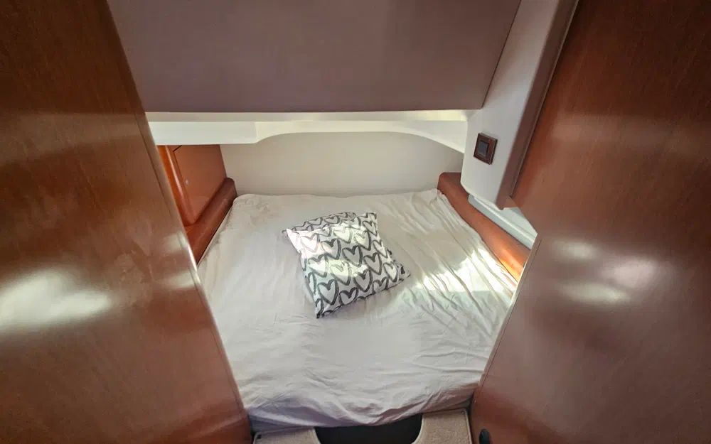 slider 13 Beneteau Grand Turismo GT 38