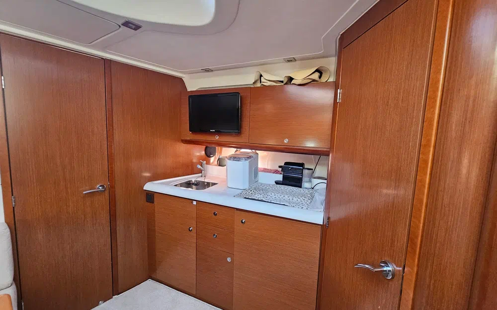 slider 17 Beneteau Grand Turismo GT 38
