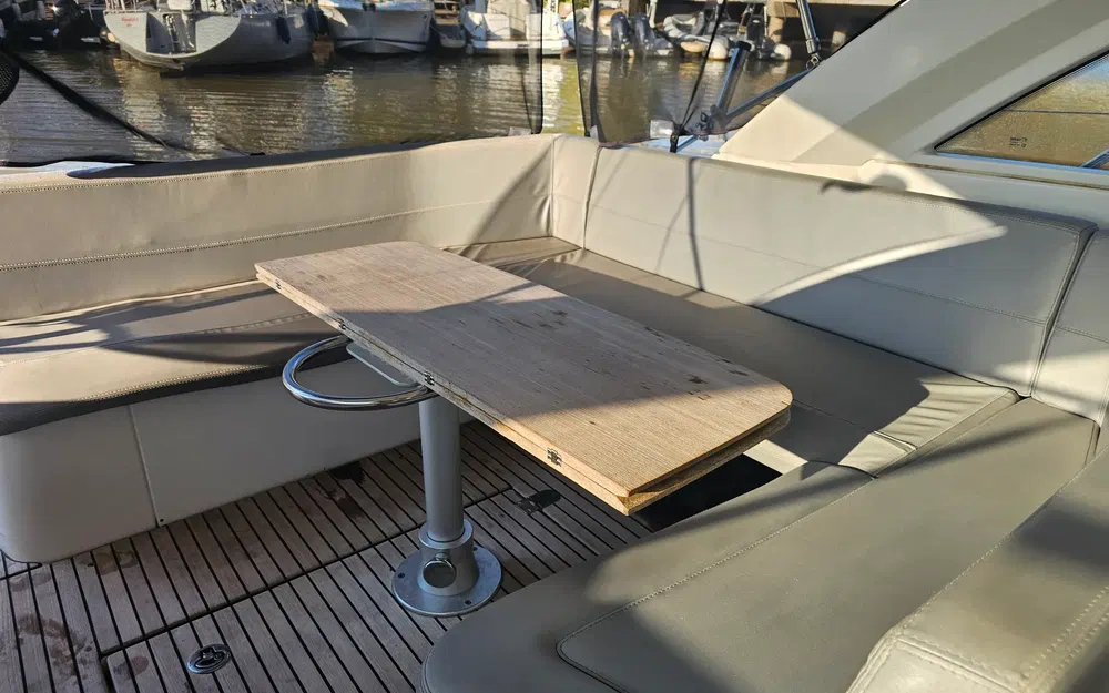 slider 5 Beneteau Grand Turismo GT 38