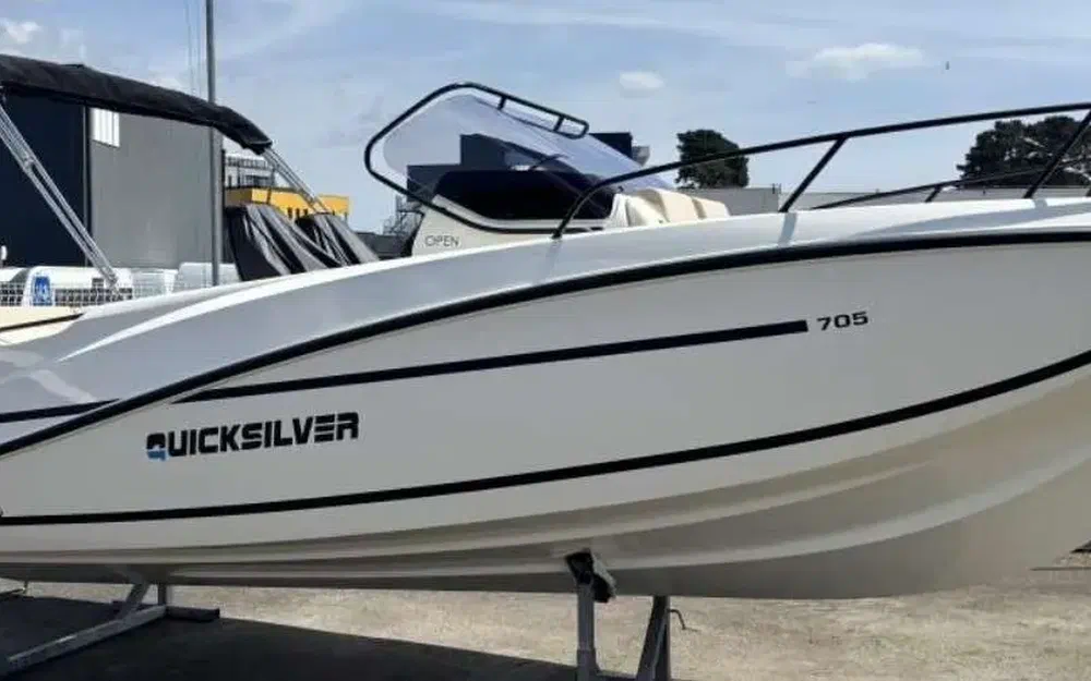 slider 1 Quicksilver Activ 705 open