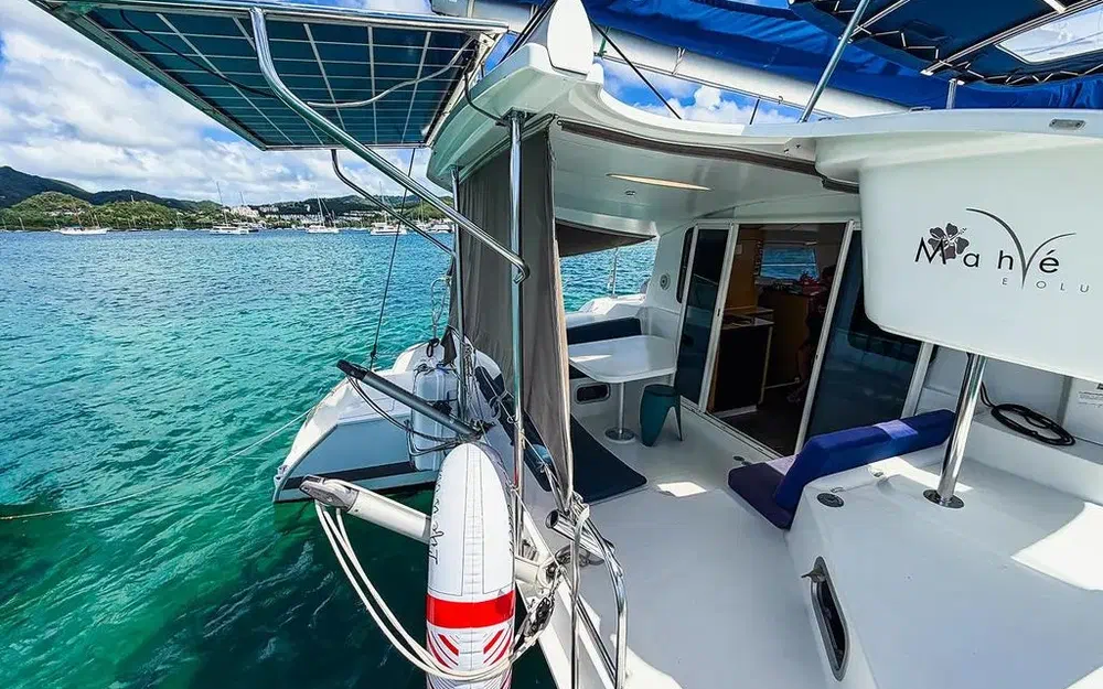 slider 10 Fountaine Pajot Mahe 36