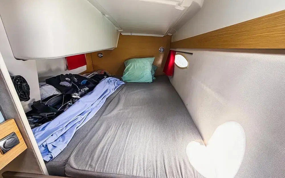 slider 26 Fountaine Pajot Mahe 36
