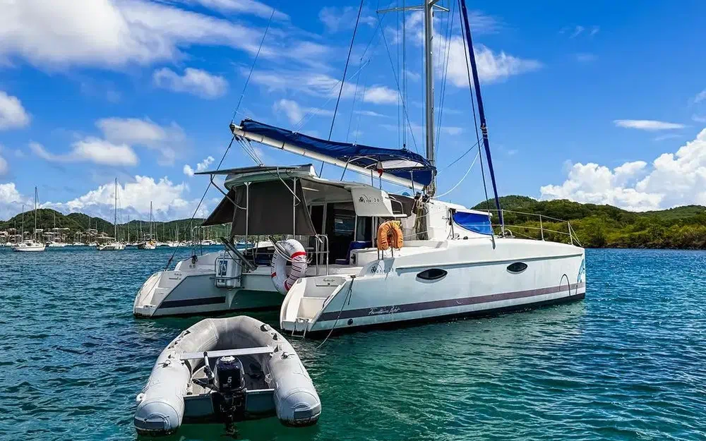 slider 3 Fountaine Pajot Mahe 36