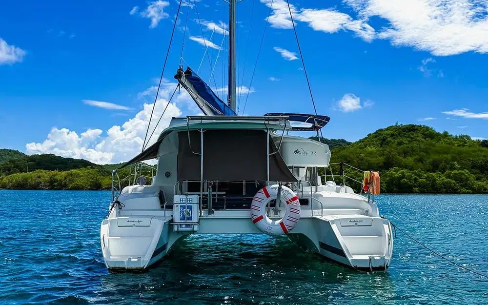 slider 4 Fountaine Pajot Mahe 36