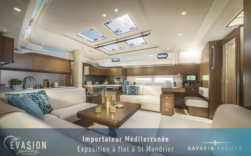 slider 15 Bavaria C57