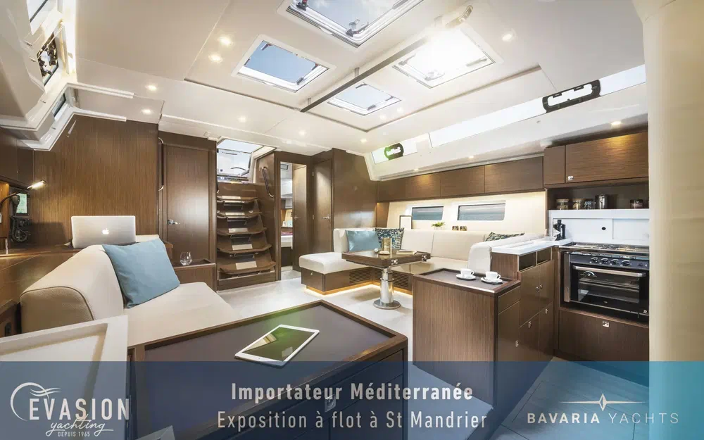slider 18 Bavaria C57