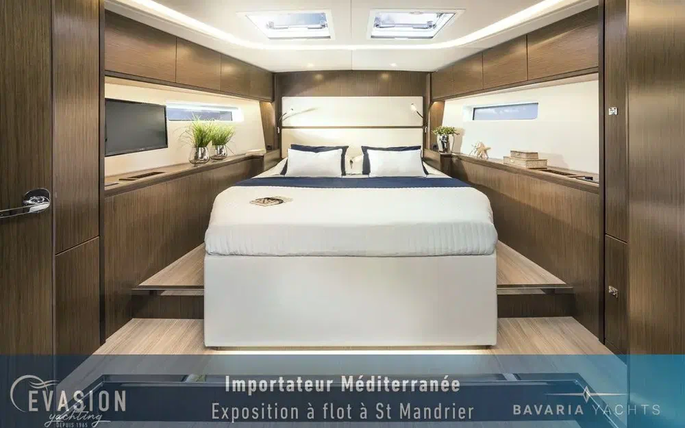 slider 19 Bavaria C57