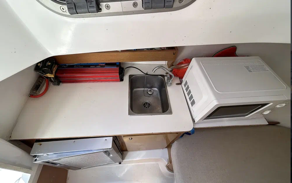 slider 14 Beneteau Flyer 750 Sun Deck