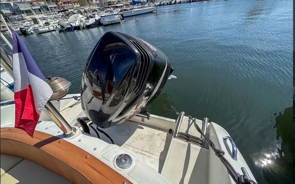 slider 18 Beneteau Flyer 750 Sun Deck
