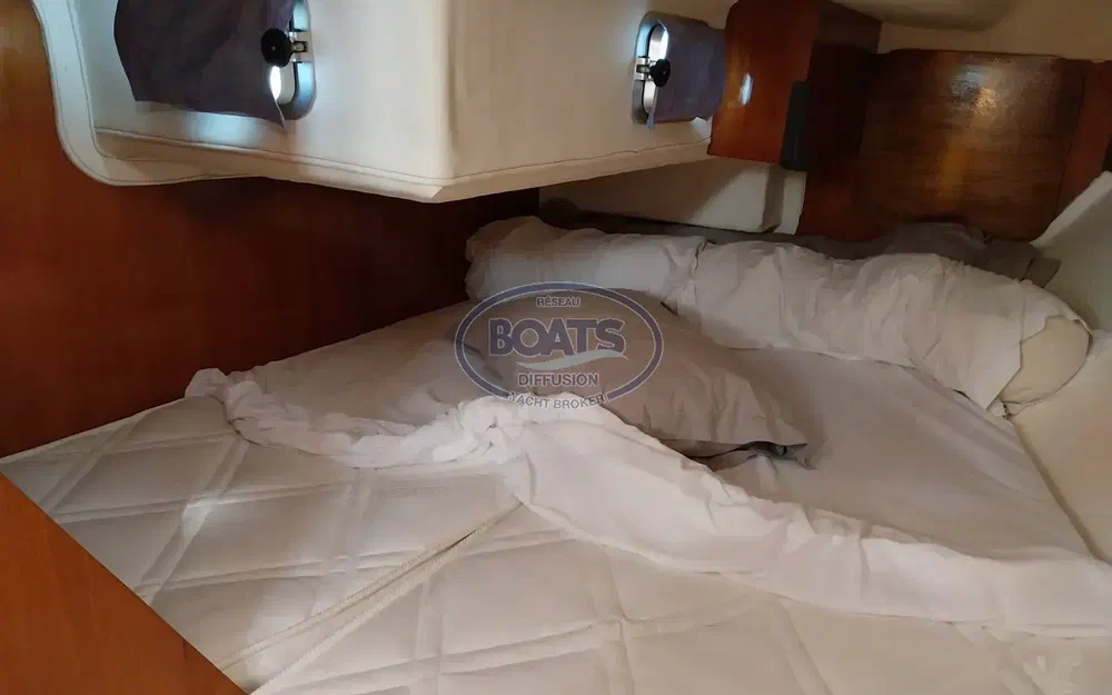 slider 9 Beneteau First 305
