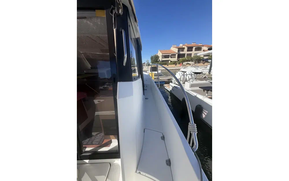slider 16 Jeanneau Merry Fisher 855