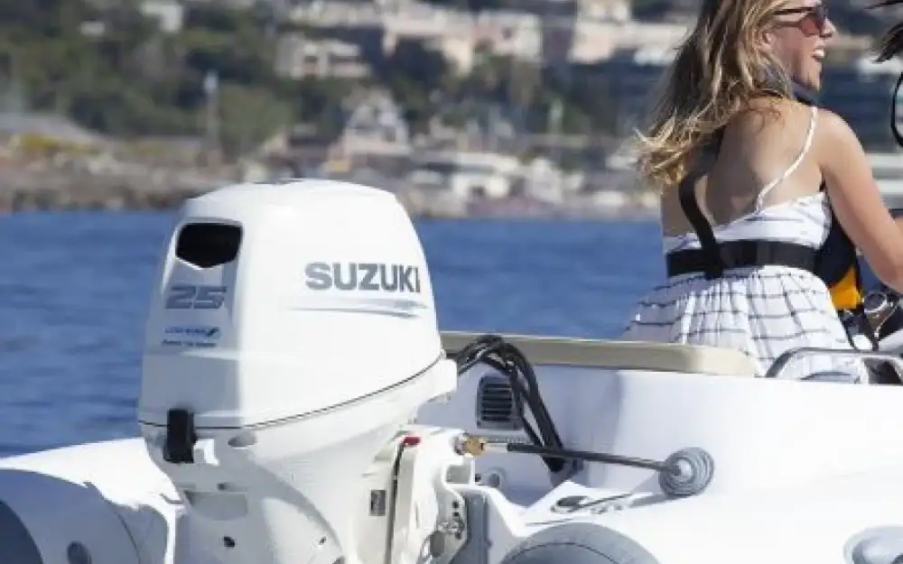 slider 0 Suzuki 25