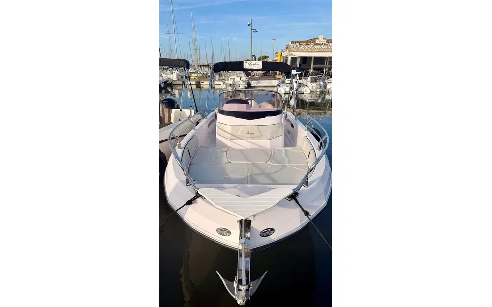 slider 0 Ranieri Voyager 21 S