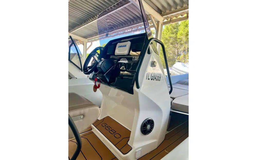 slider 6 Grand Golden Line G650
