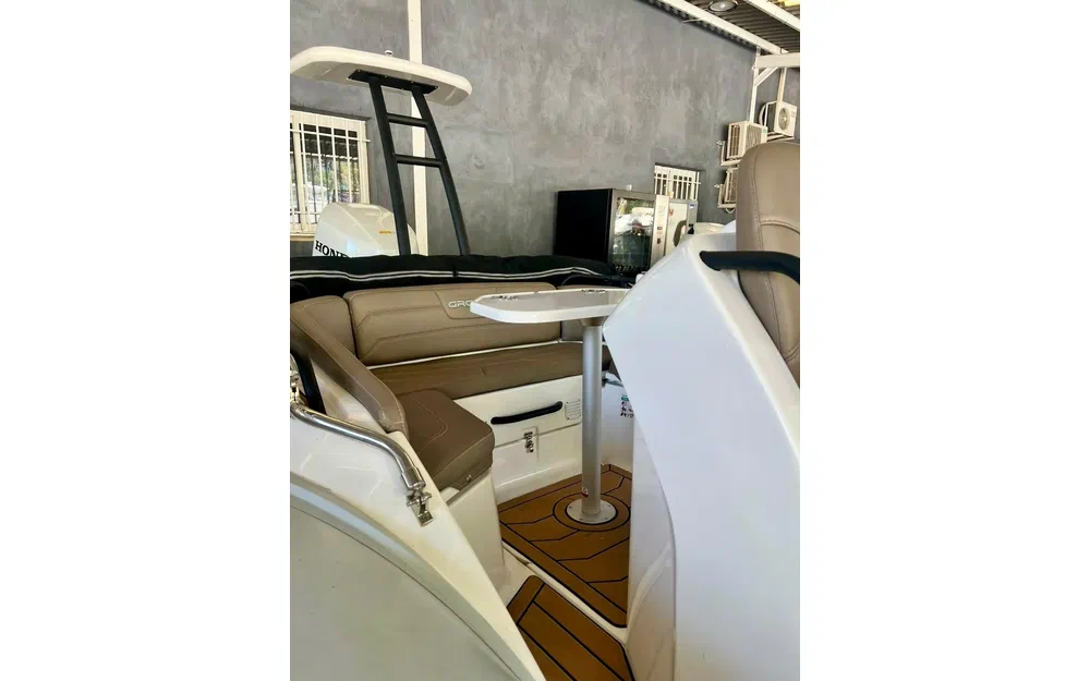slider 7 Grand Golden Line G650