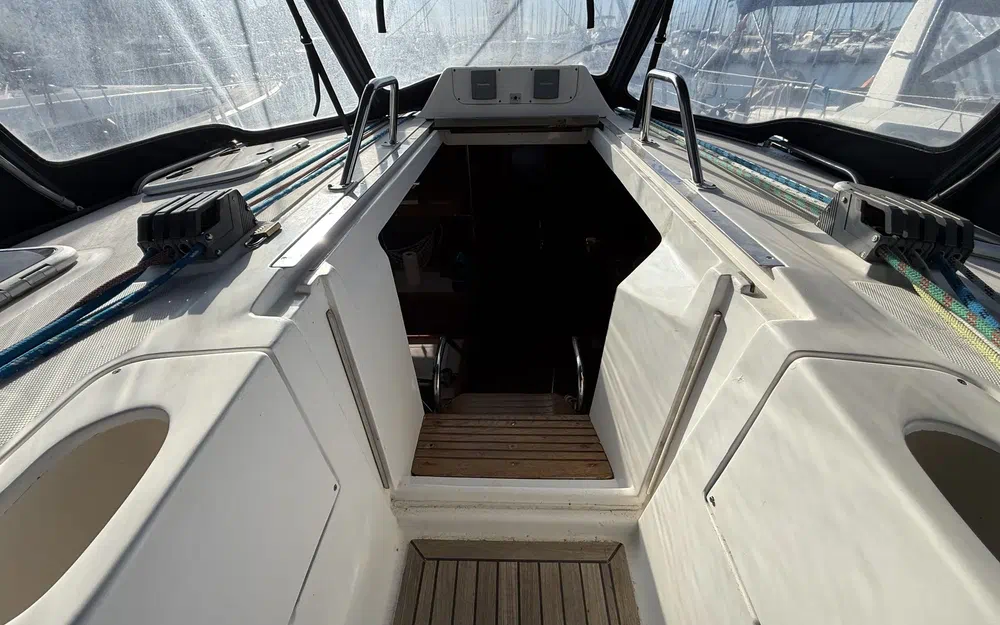 slider 32 Hunter 466