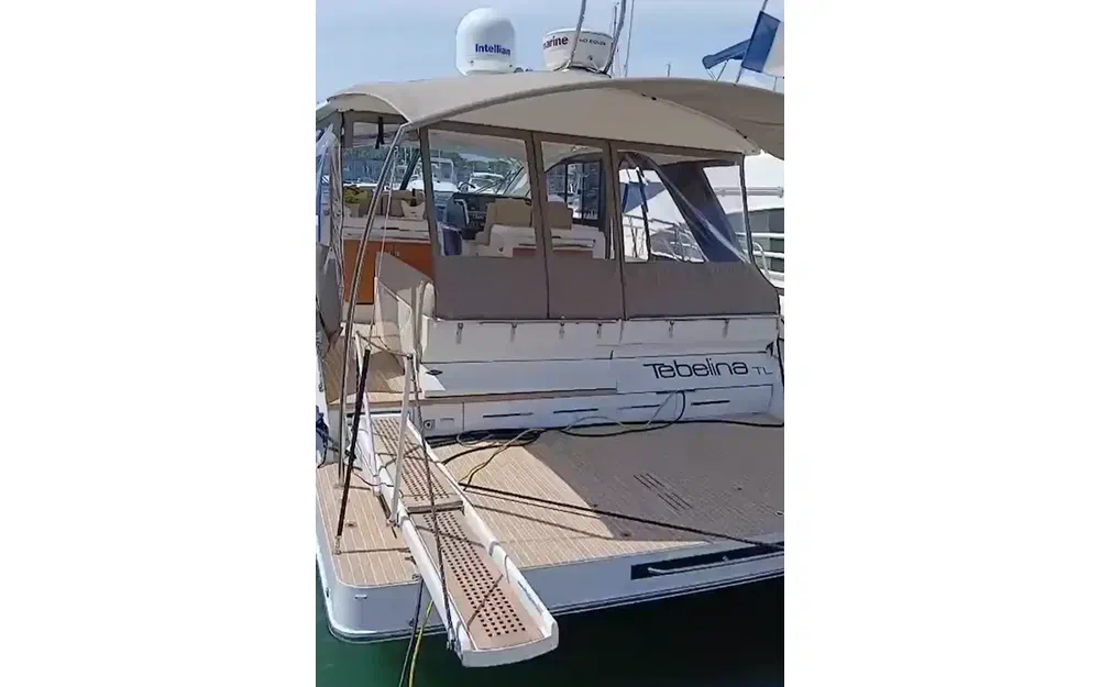 slider 3 Sealine SC 42