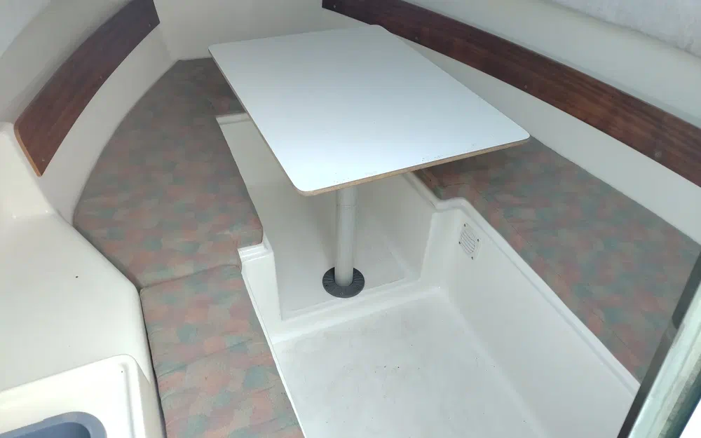 slider 17 Kelt White Shark 236