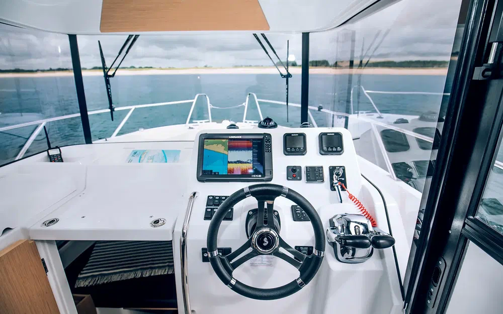 slider 9 Beneteau Barracuda 9