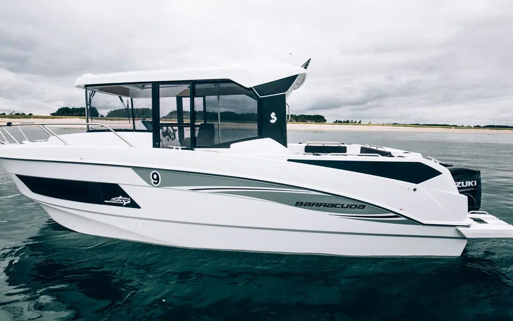 slider 1 Beneteau Barracuda 9