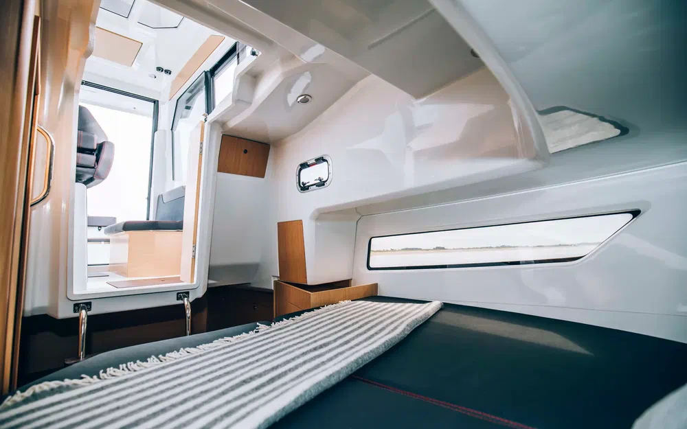 slider 3 Beneteau Barracuda 9