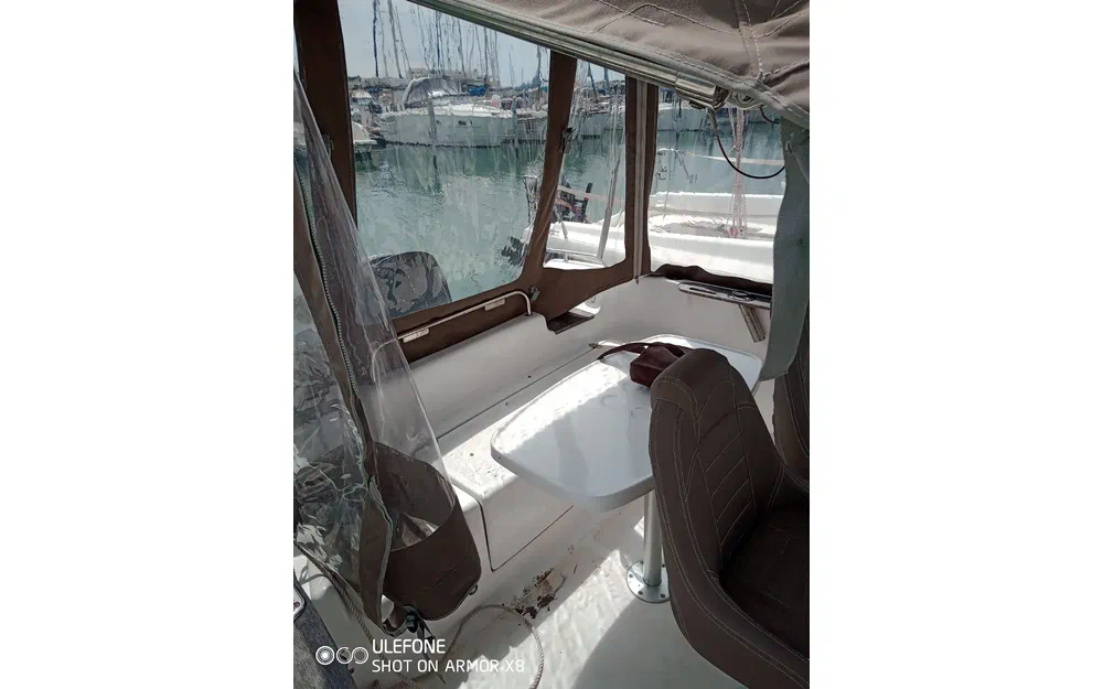 slider 5 B2 Marine Cap Ferret 672 Sun Deck