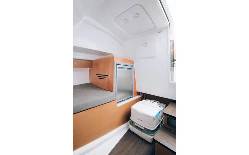 slider 8 Beneteau Flyer 7 SUNdeck