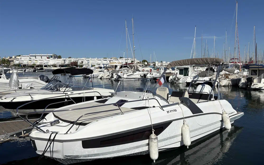 slider 0 Beneteau Flyer 7.7 SUNdeck