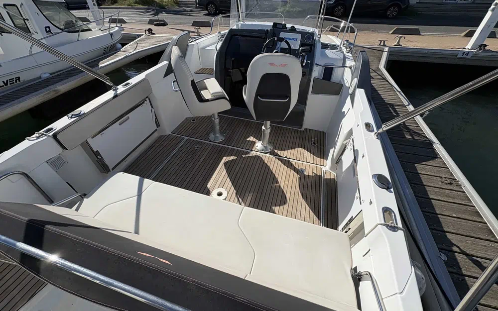 slider 6 Beneteau Flyer 7.7 SUNdeck