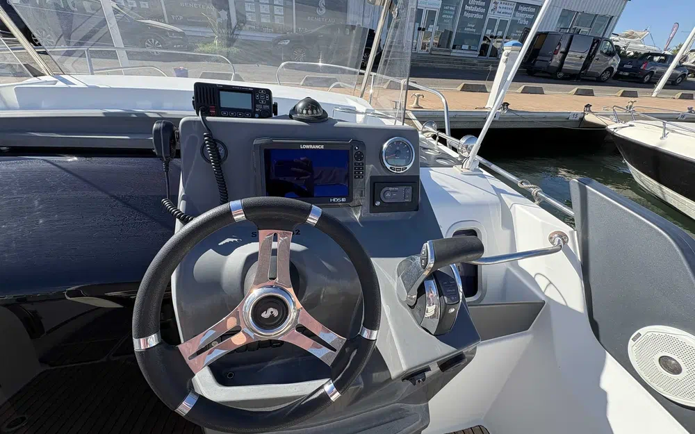 slider 8 Beneteau Flyer 7.7 SUNdeck