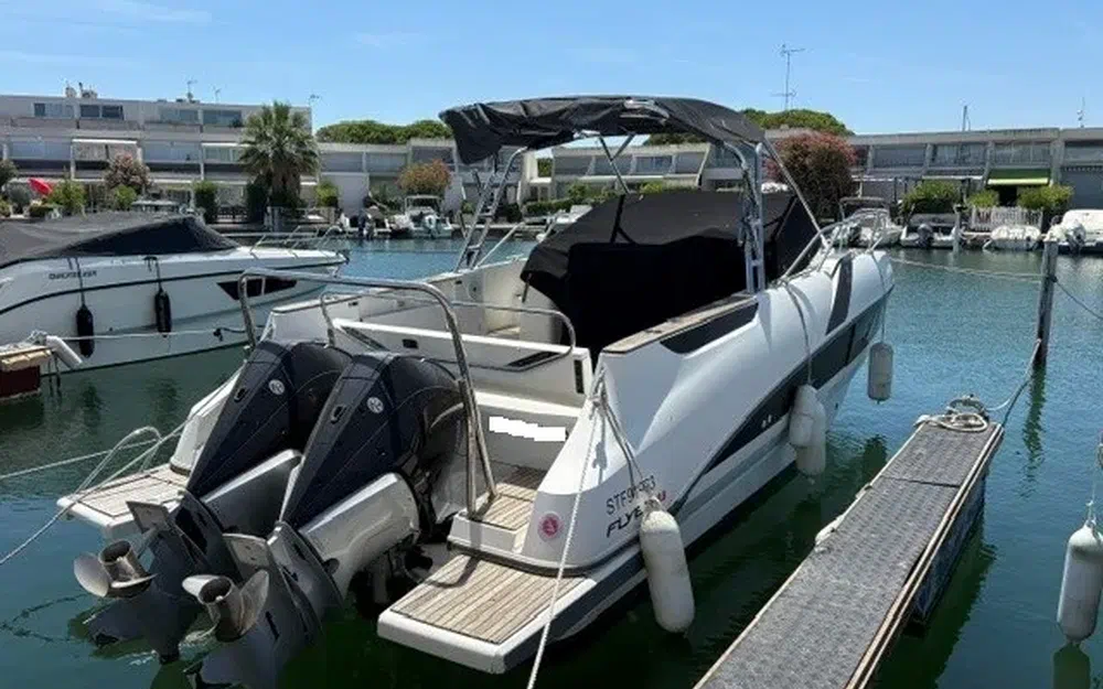 slider 1 Beneteau Flyer 8.8 SUNdeck