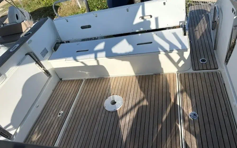 slider 8 Beneteau Flyer 8.8 SUNdeck
