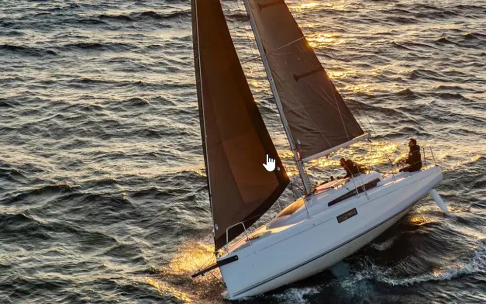 slider 1 Beneteau First 30