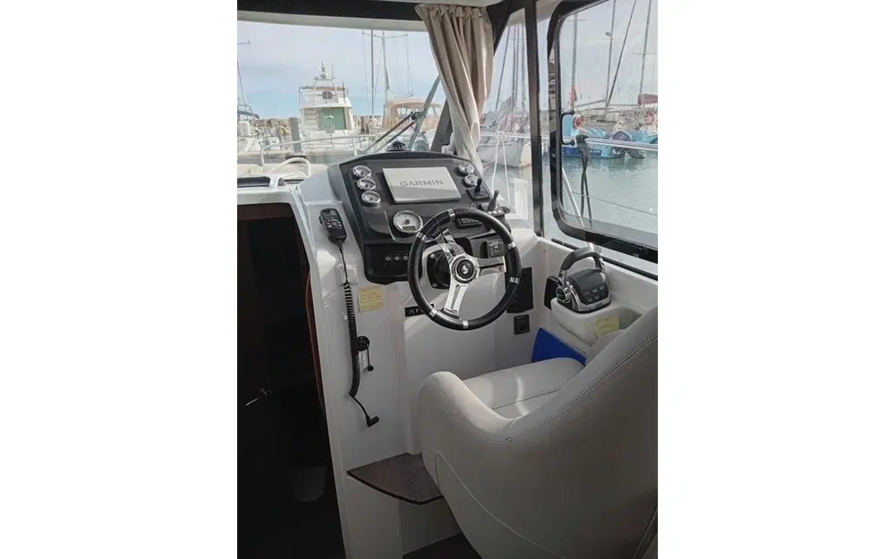 slider 2 Beneteau Antares 30 S