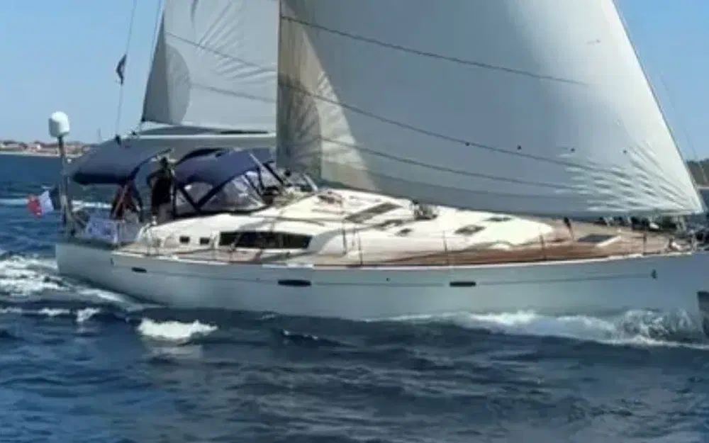 slider 1 Beneteau Oceanis 54