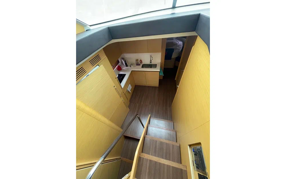 slider 14 Beneteau Monte Carlo 47 HT
