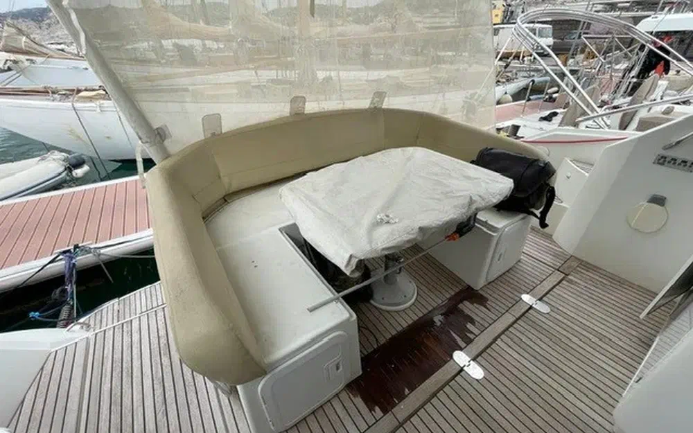 slider 5 Beneteau Monte Carlo 47 HT