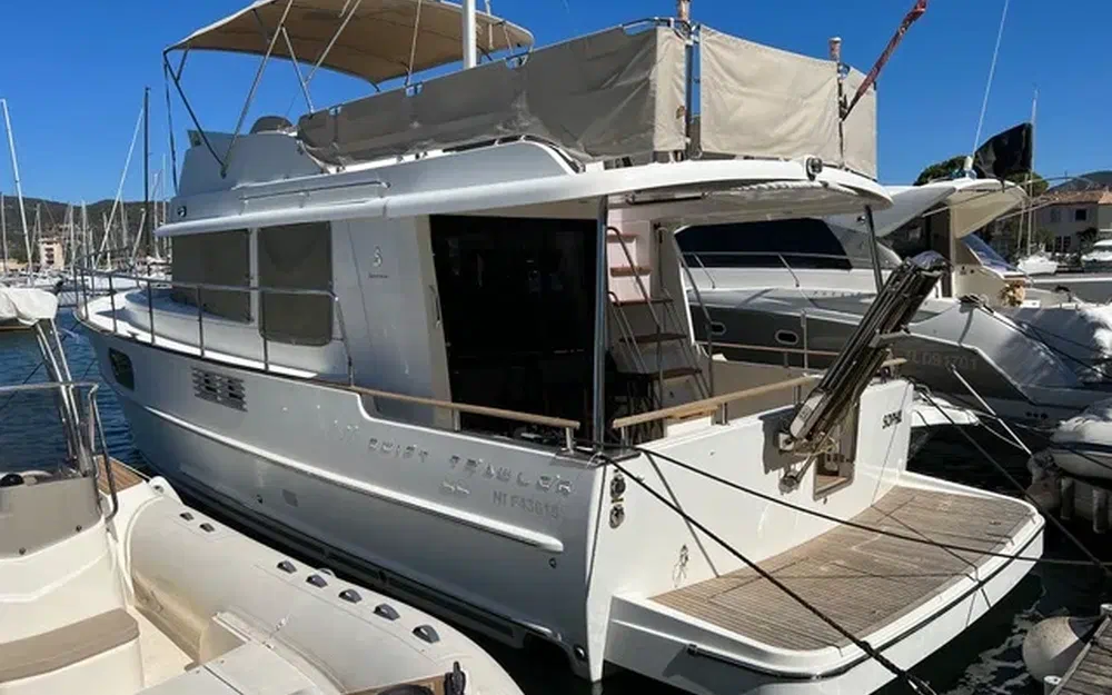 slider 0 Beneteau Swift Trawler 44
