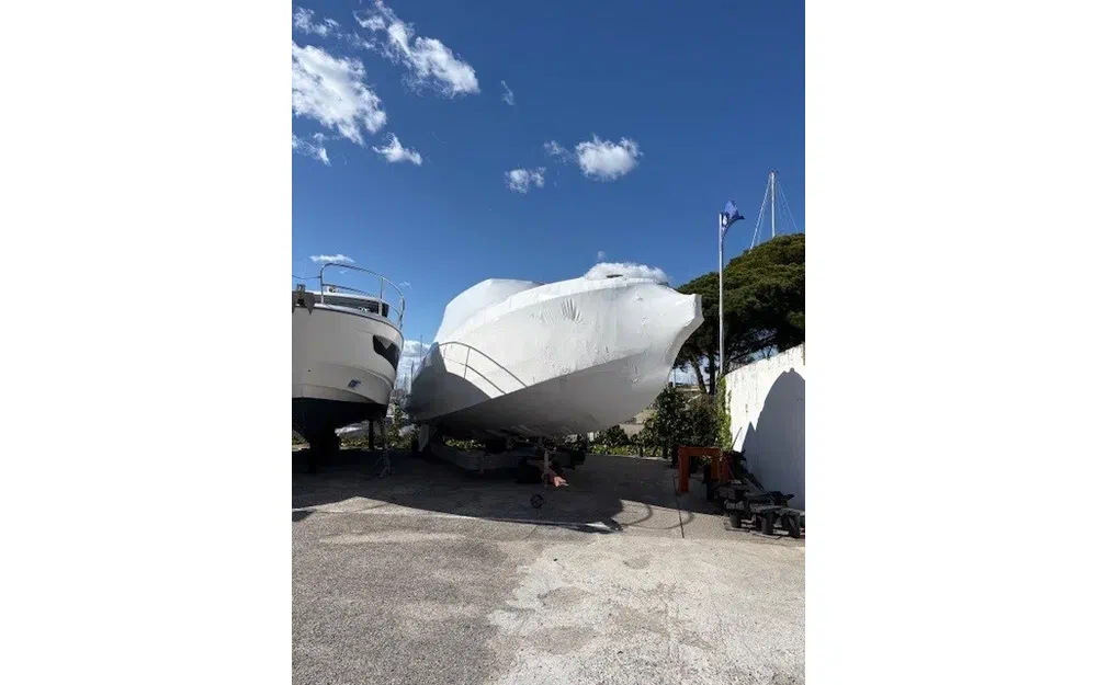 slider 16 Beneteau Gran Turismo 35