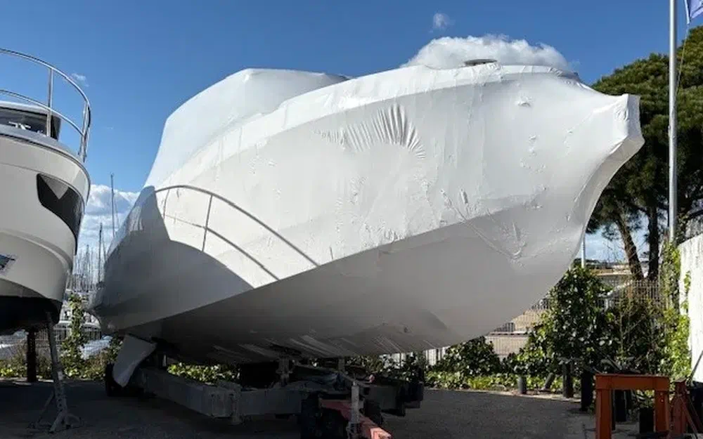 slider 17 Beneteau Gran Turismo 35