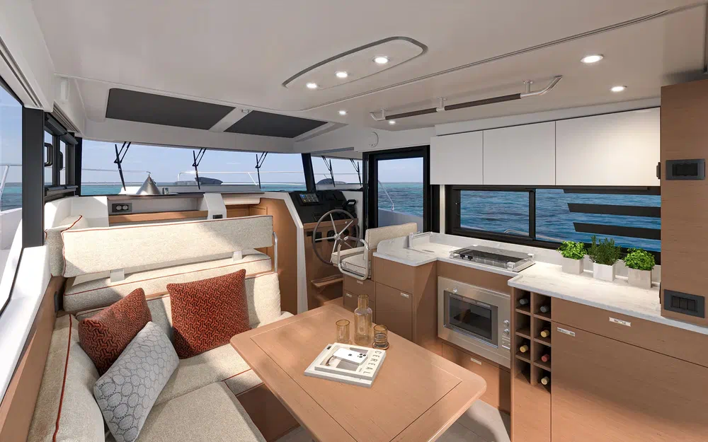 slider 4 Beneteau Swift Trawler 37 Fly