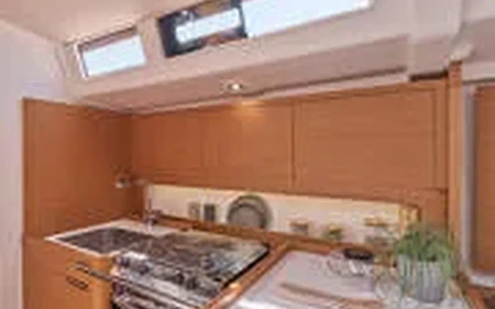 slider 10 Beneteau First 44