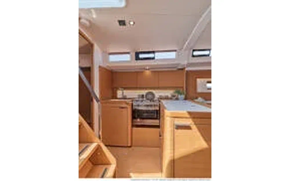 slider 6 Beneteau First 44