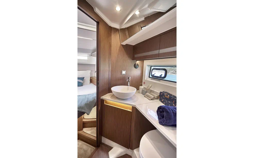 slider 5 Beneteau Antares 12