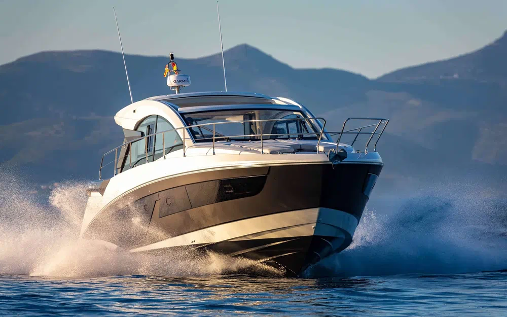 slider 0 Beneteau Gran Turismo 45