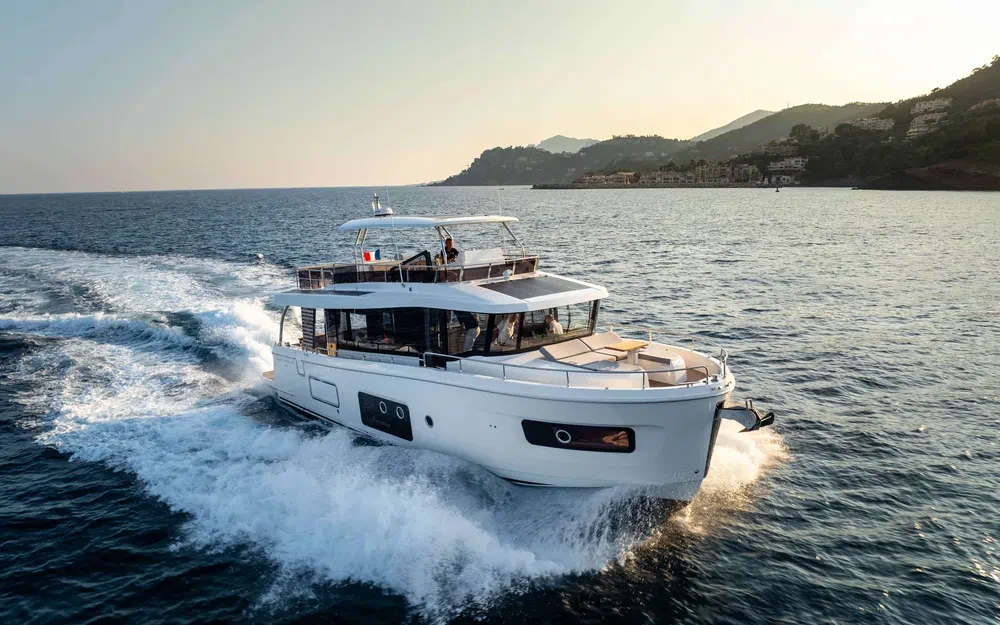slider 0 Beneteau Swift Trawler 54
