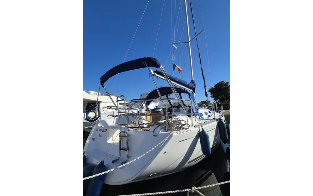 slider 1 Dufour 365 Grand Large