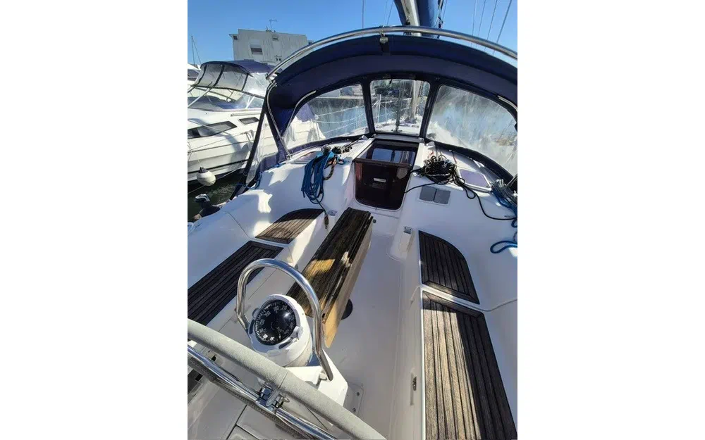 slider 3 Dufour 365 Grand Large
