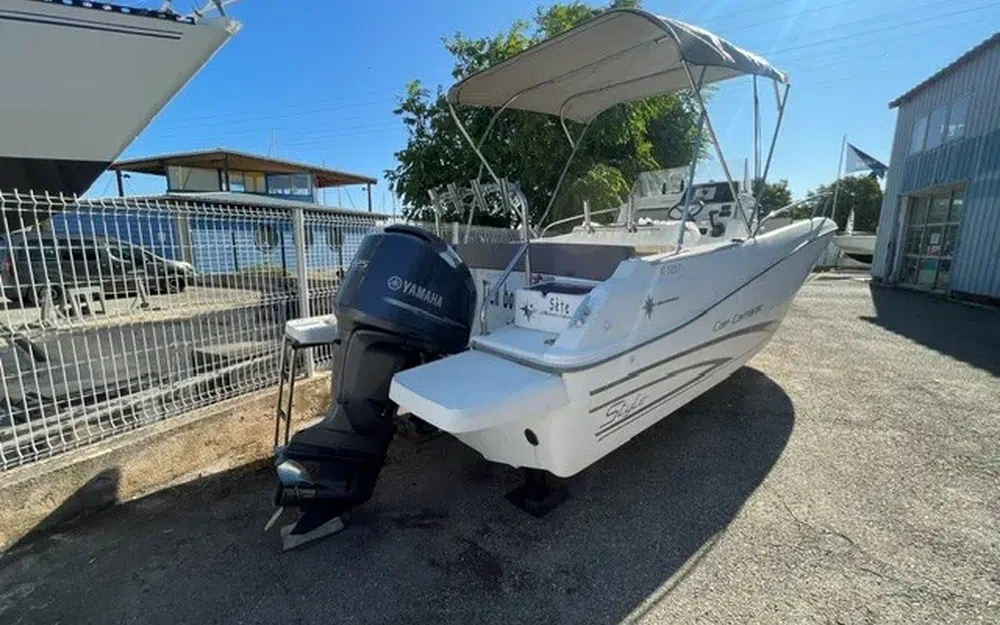 slider 3 Jeanneau Cap Camarat 7.5 CC